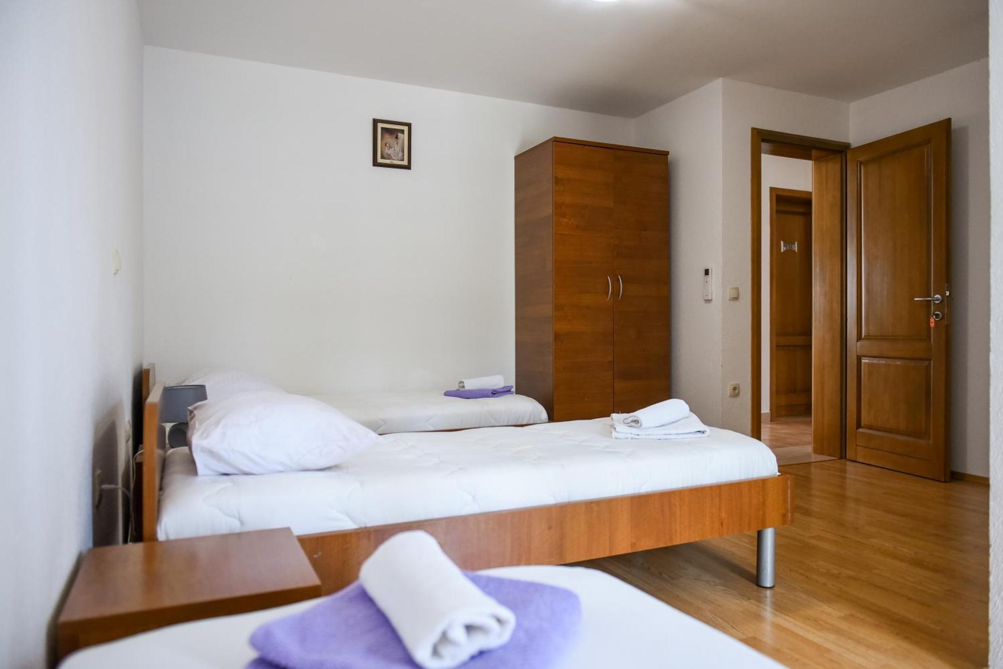 Apartments And Rooms Mara I Pavo Međugorje Kültér fotó
