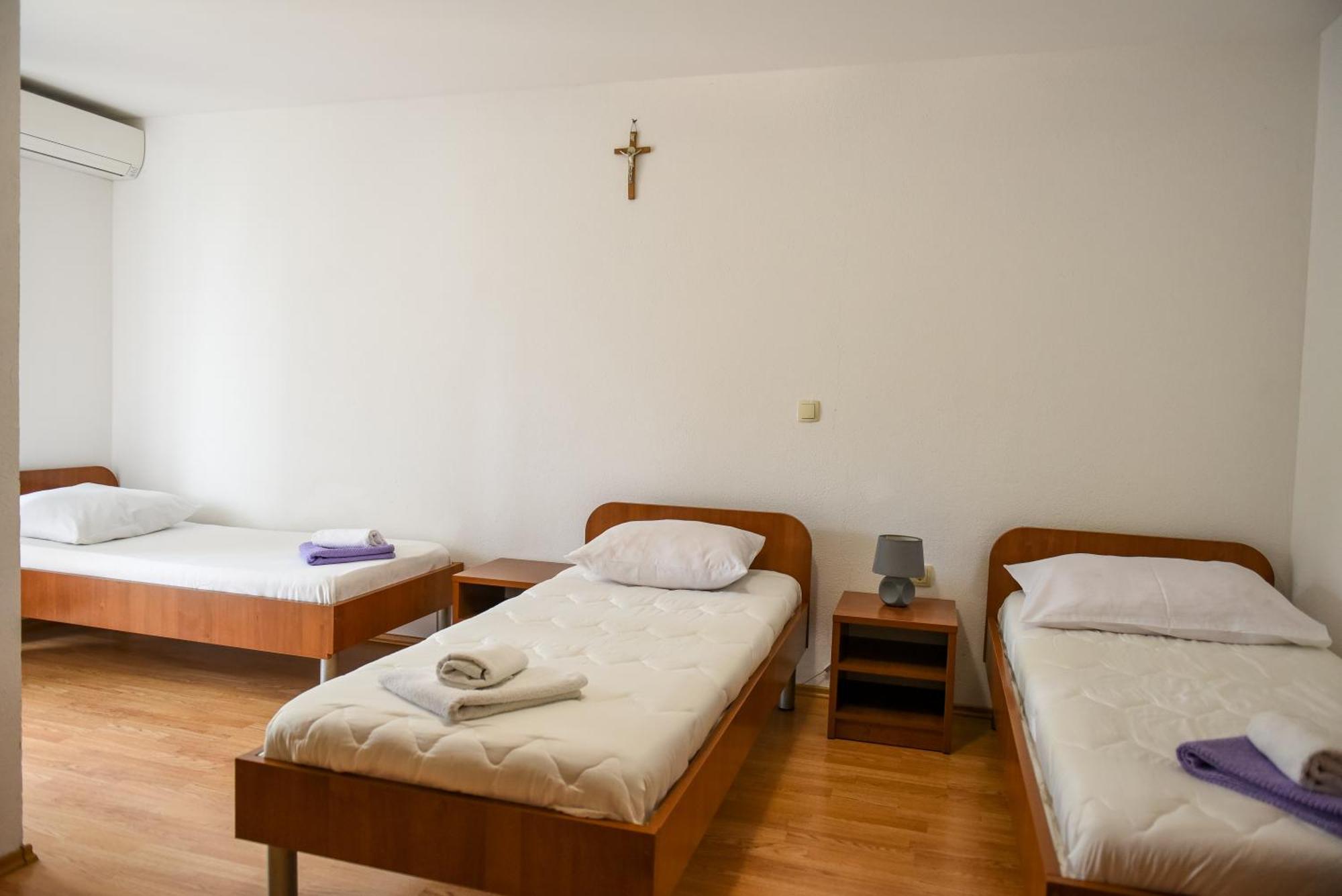 Apartments And Rooms Mara I Pavo Međugorje Kültér fotó